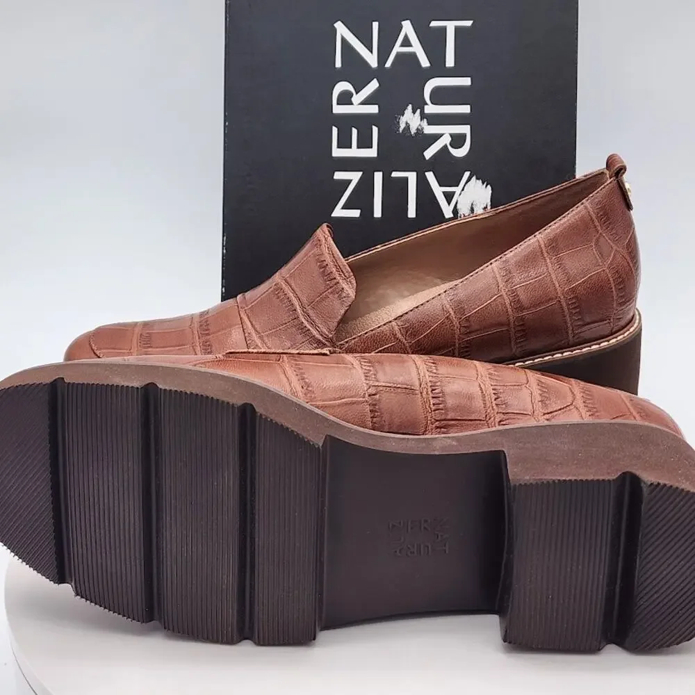 NEW Naturalizer Darry English Tea Croc Embossed Leather Loafers Women's Size 12M